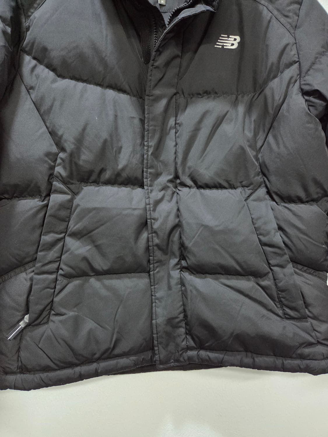 뉴발란스 블랙 패딩 점퍼 덕다운 95 상품이미지4