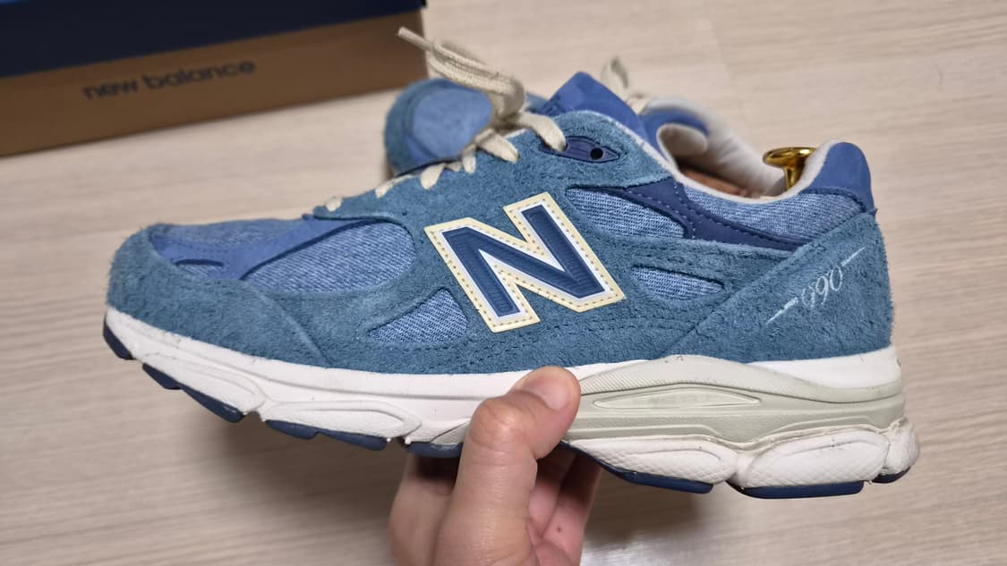 뉴발란스 x 리바이스 990 v3 상품이미지2