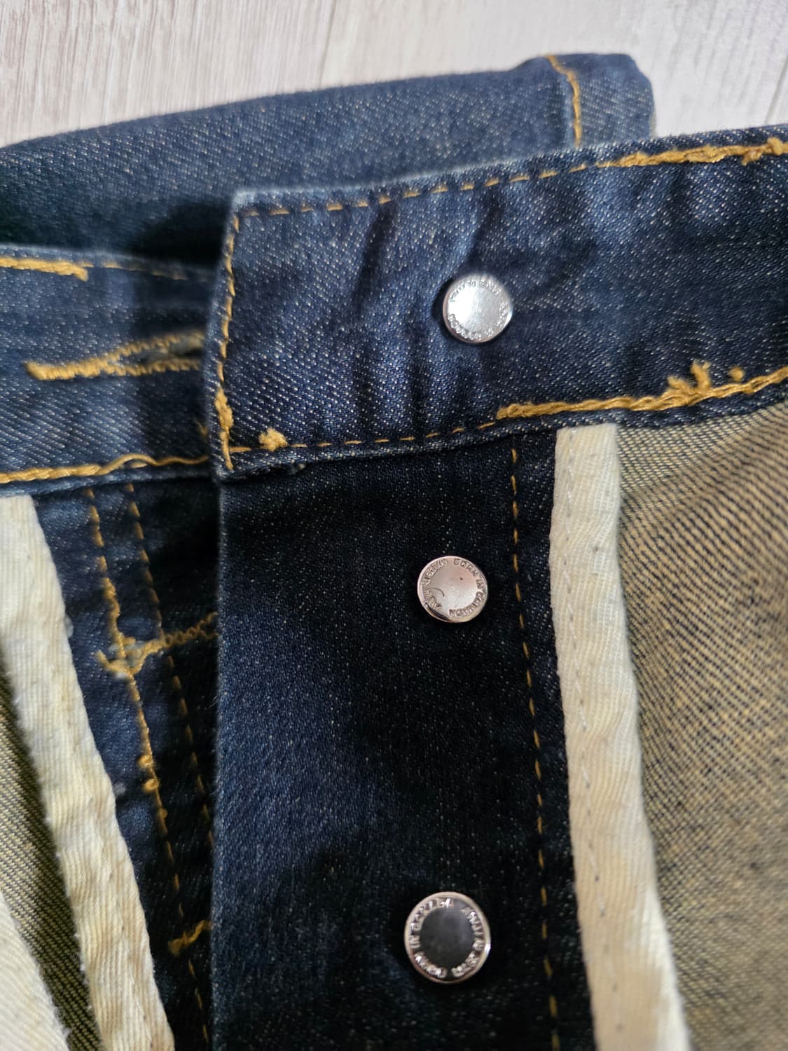 정품] 디스퀘어드2 메탈로고 워싱진.
슬림바이커핏. 상품이미지9