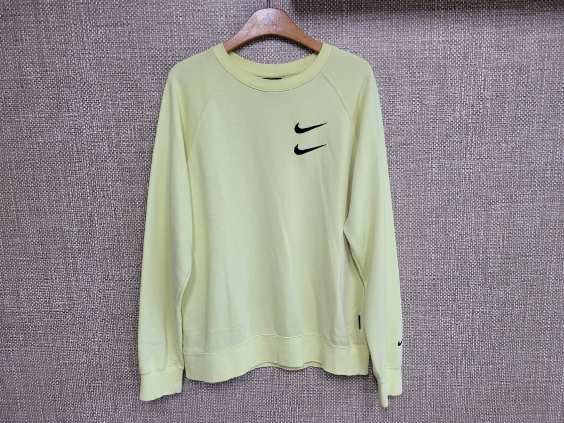 105사이즈 나이키 맨투맨 상품이미지1