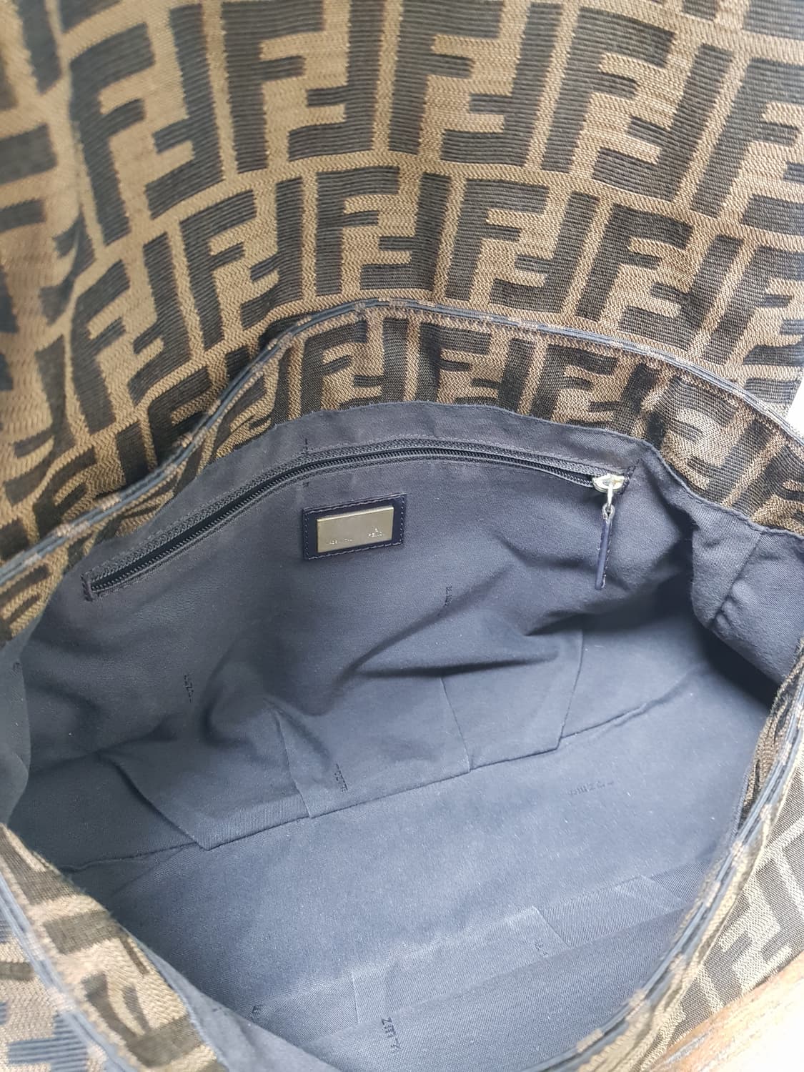 [정품] 펜디 주카 미아 체인숄더백 상품이미지6