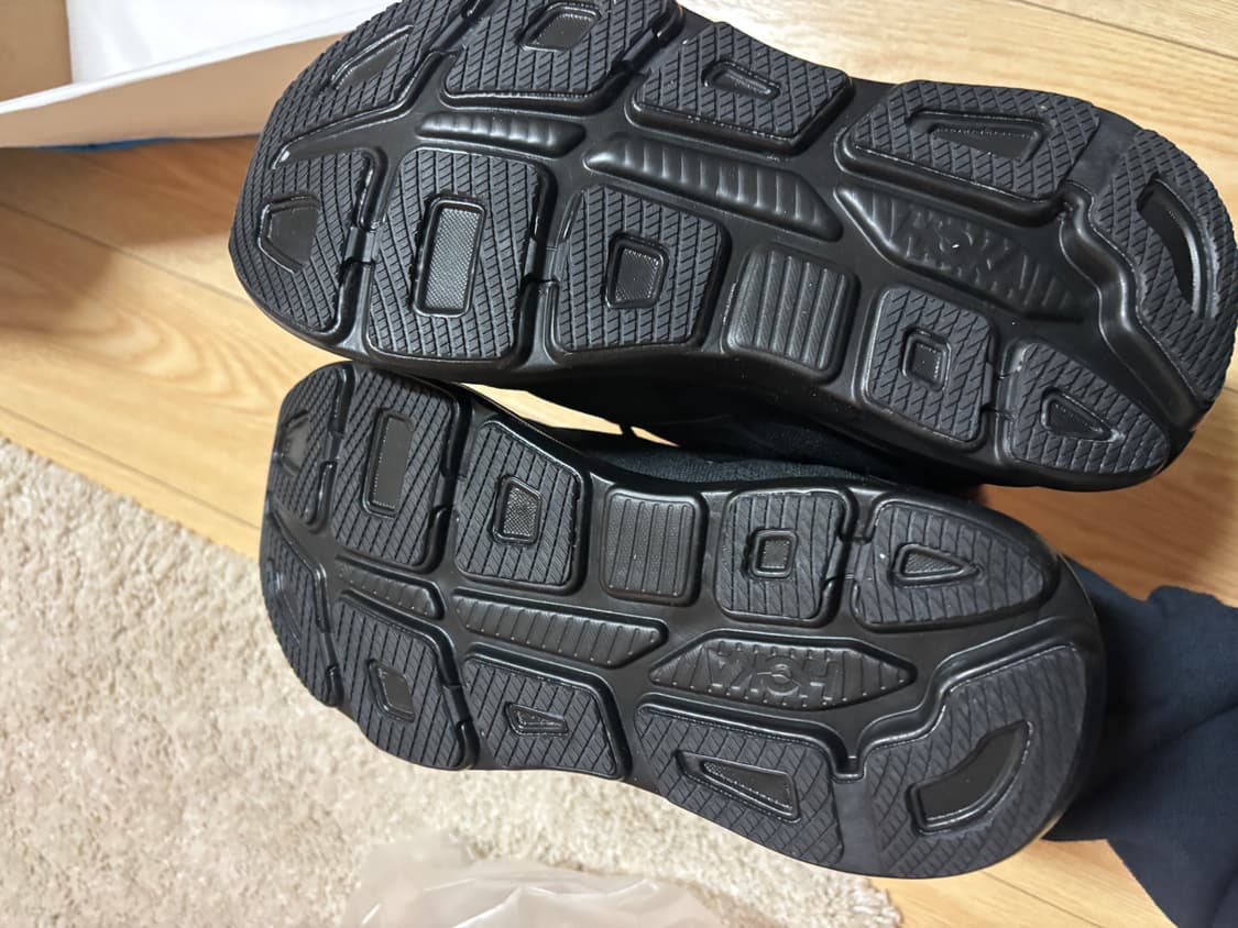 호카 본디9 와이드 265사이즈 상품이미지5