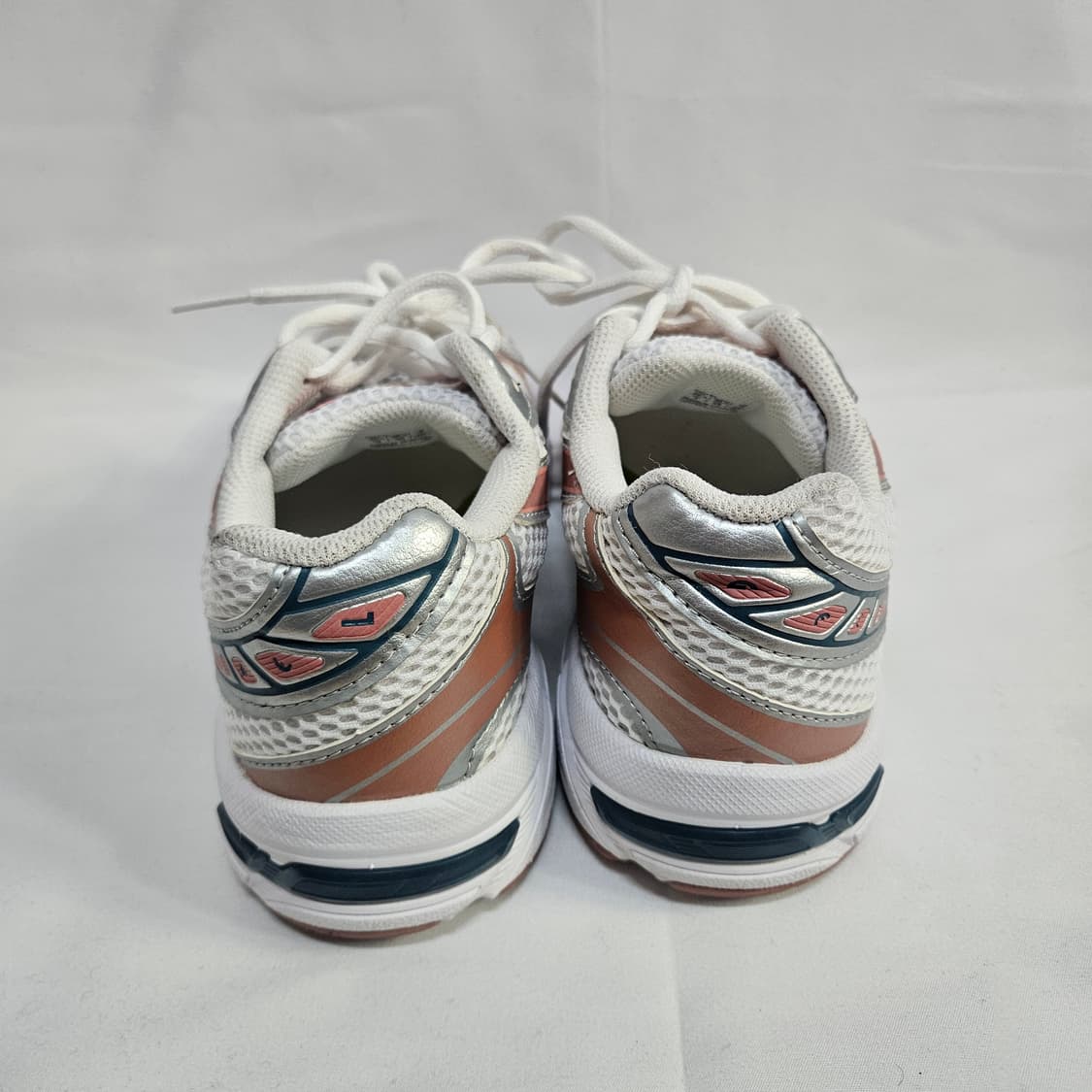 아식스 젤 1130 스니커즈 225 상품이미지3