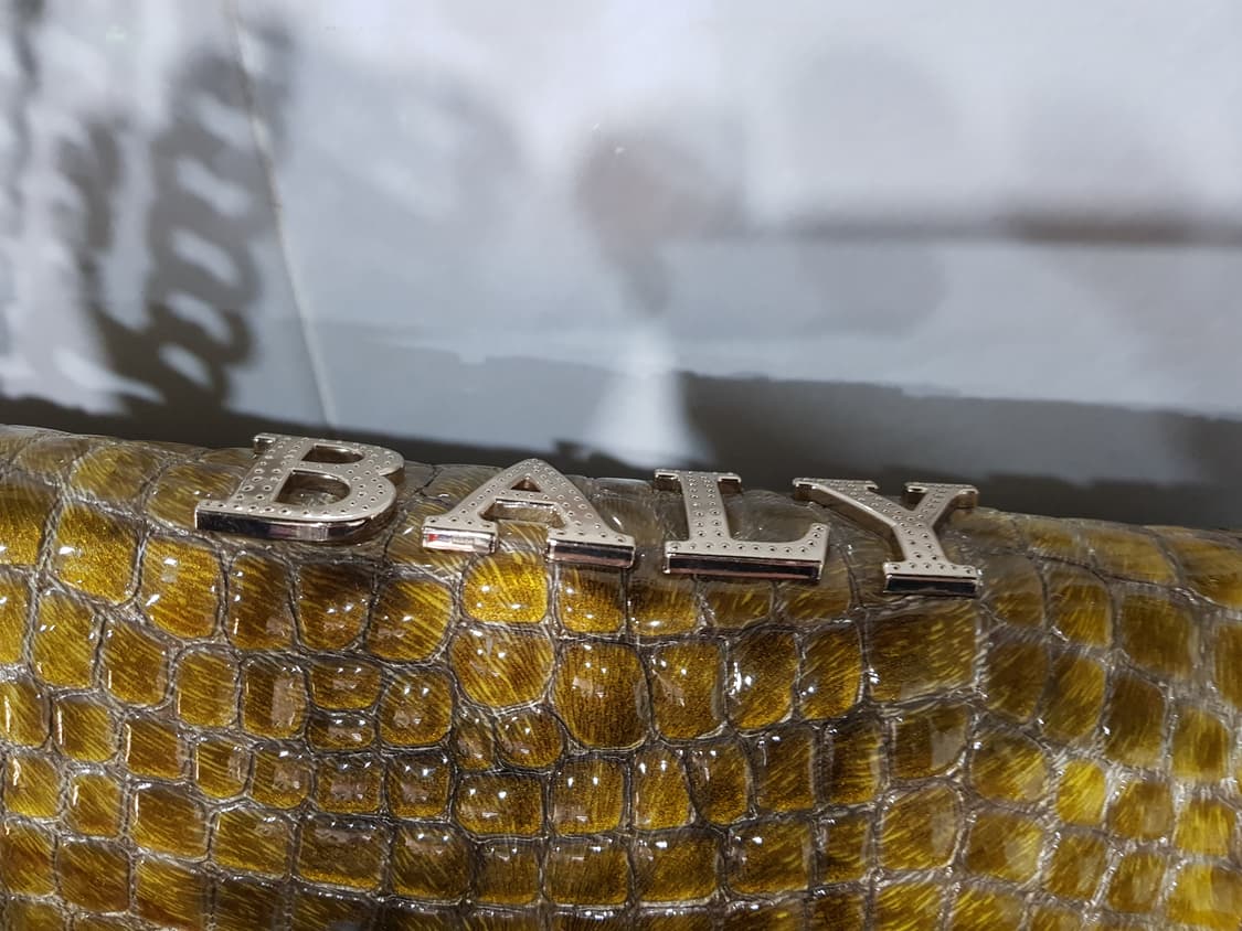 발리 여성 체인 숄더백(정품) 상품이미지2