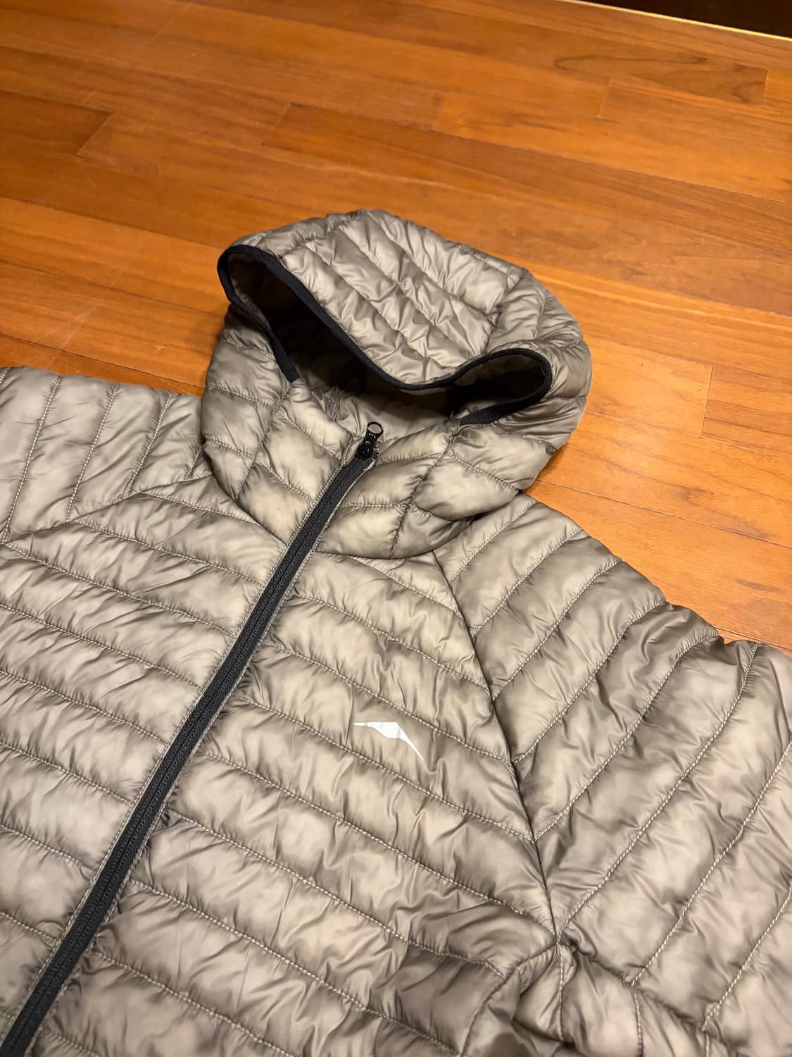 고요웨어 UL 그레핀 인슐레이션 자켓 M (그레이) 상품이미지5