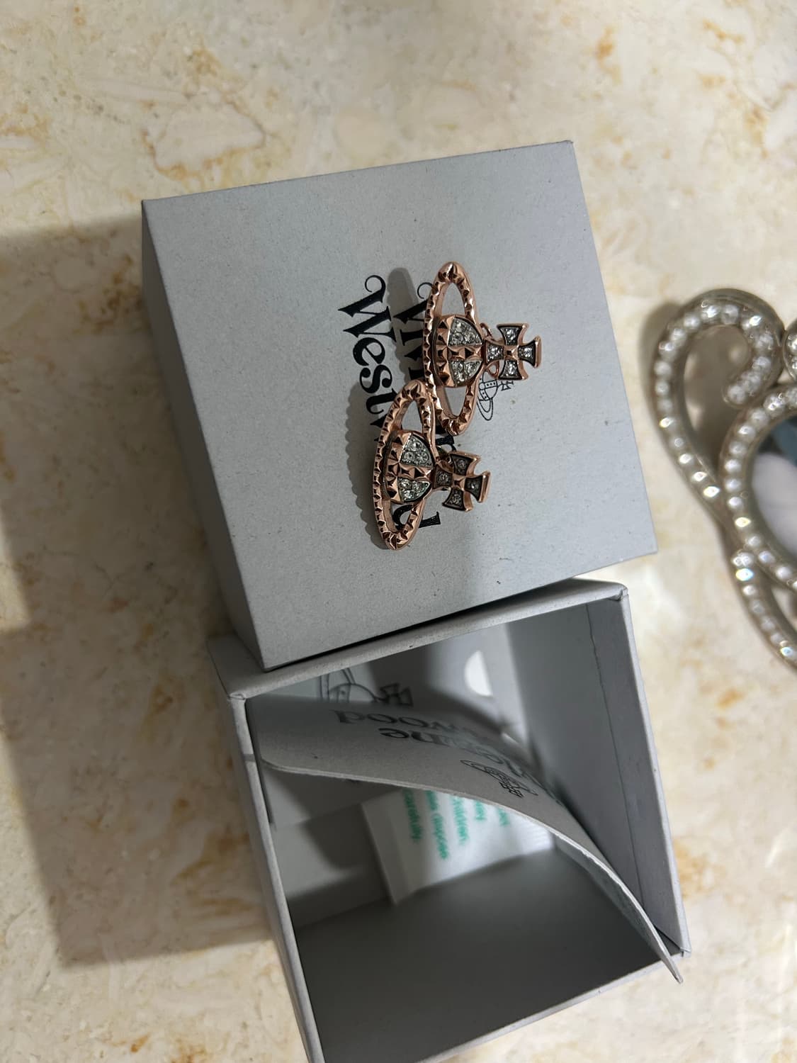 비비안웨스트우드 귀걸이 상품이미지1