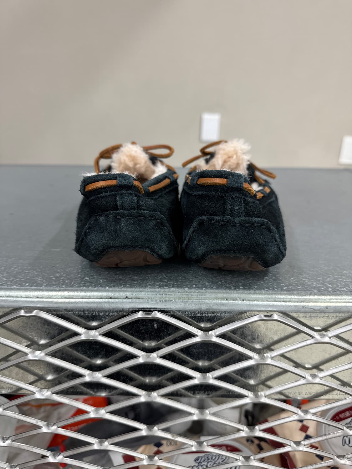 어그 다코타 모카신 250 상품이미지3