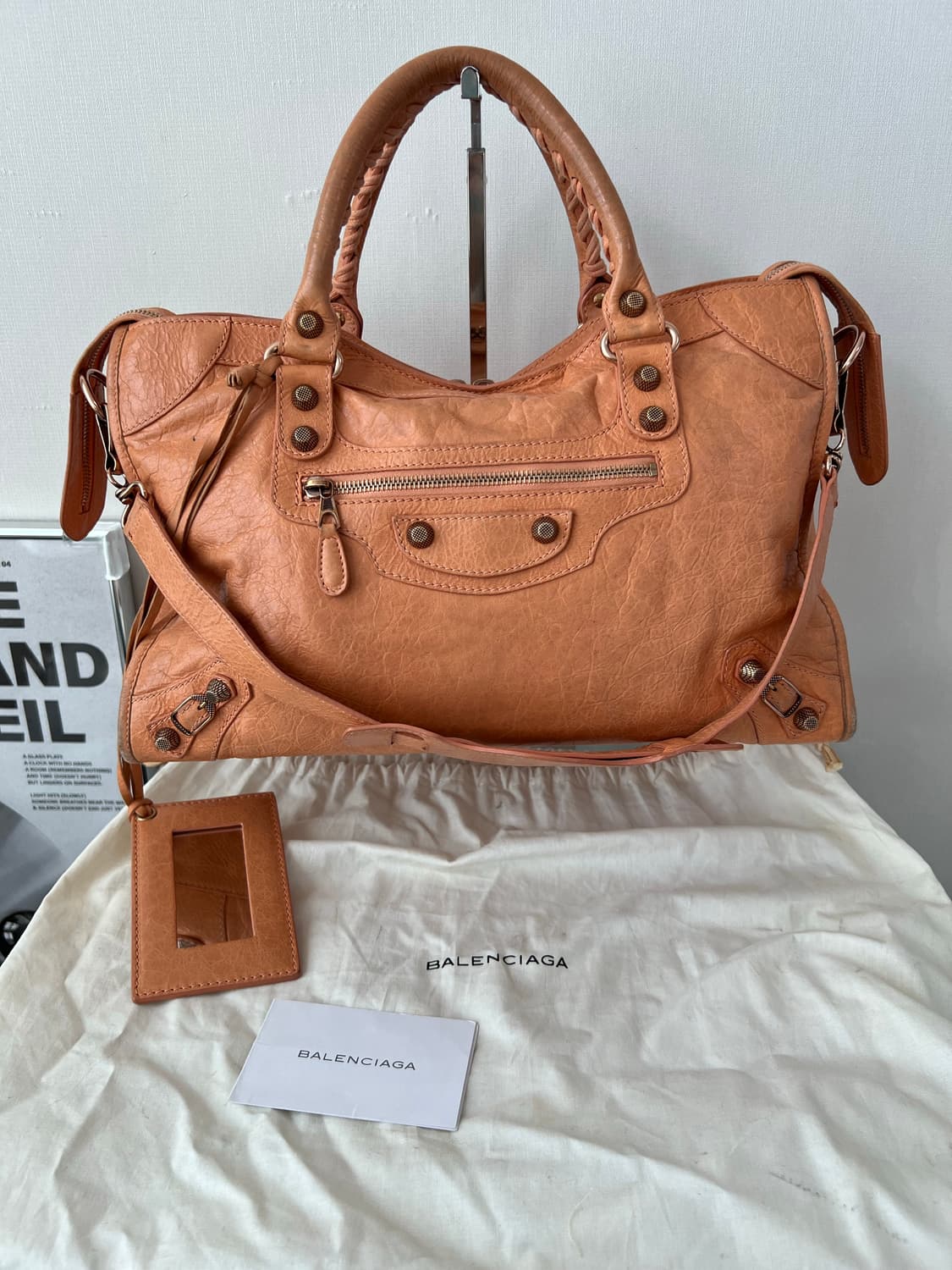 발렌시아가 모터백 상품이미지3