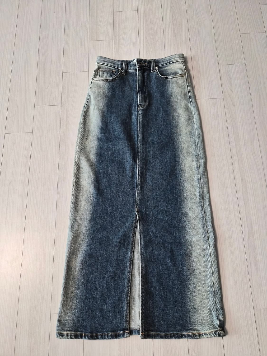 [OOT Seoul] 빈티지 워싱 데님 롱 스커트 (앞트임) 상품이미지3