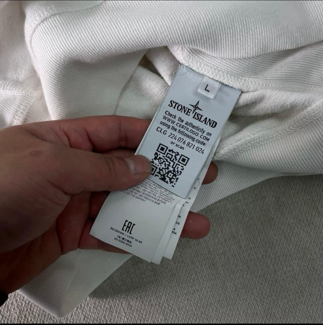 스톤아일랜드 맨투맨 화이트 상품이미지4
