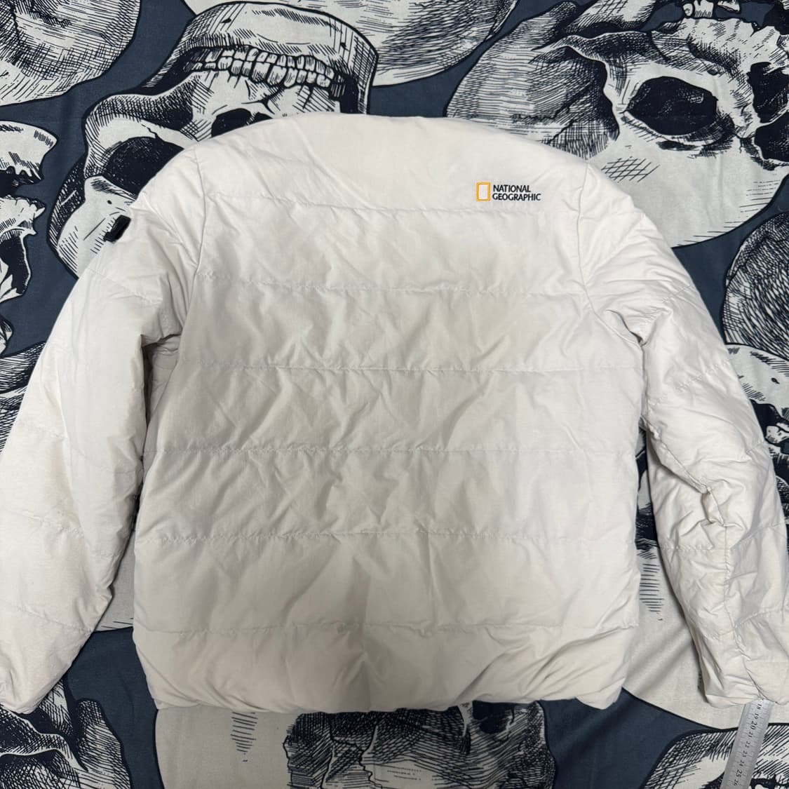 내셔널지오그래픽 노카라 경량 패딩 95 M사이즈 상품이미지4
