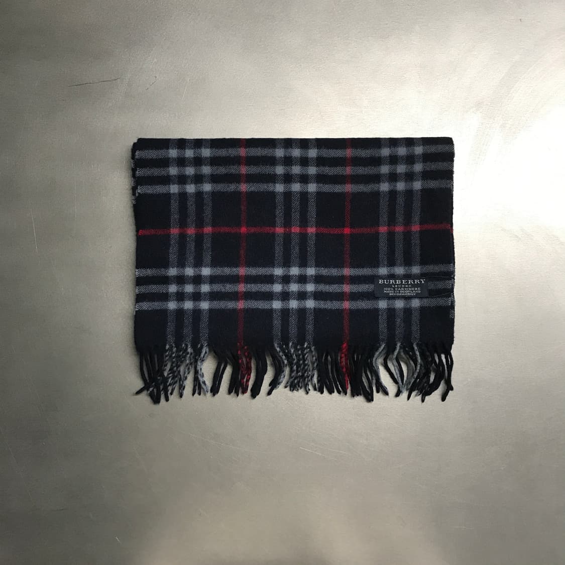 버버리 정품 캐시미어 머플러 네이비 상품이미지2