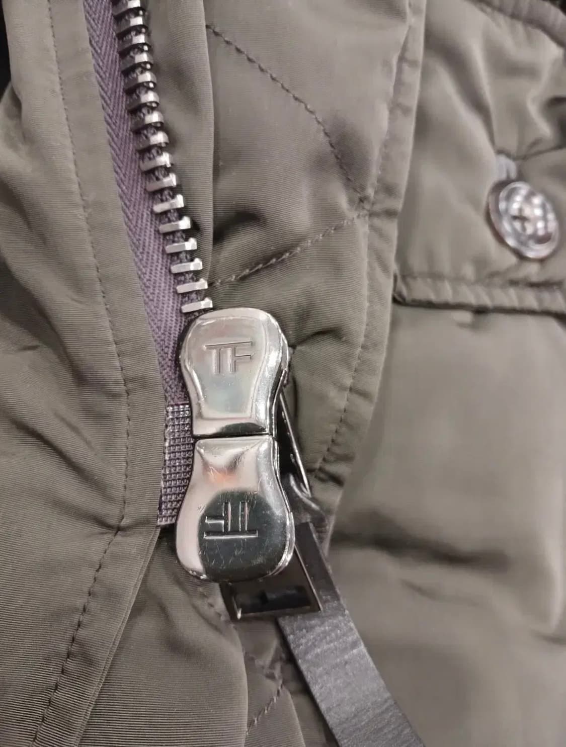 TOM FORD DOWN PUFF COAT FOX FUR HOOD 상품이미지9