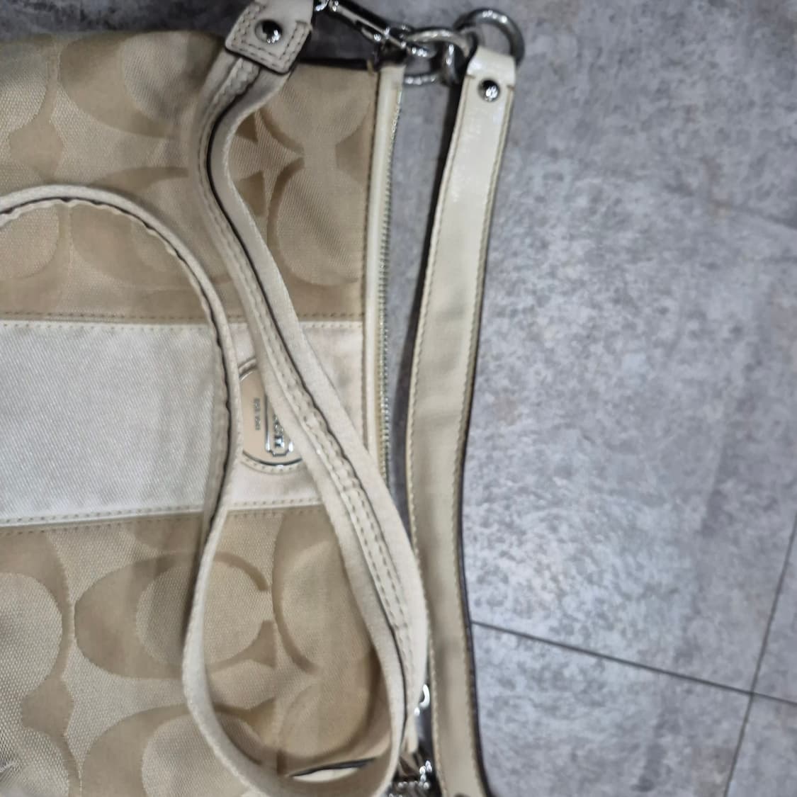 코치 시그니처 숄더 &크로스 투웨이백  상품이미지10