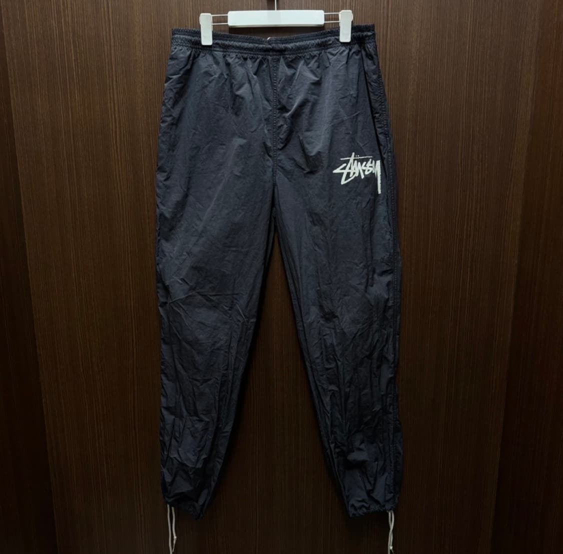나이키x스투시 비치팬츠 느와르 상품이미지1
