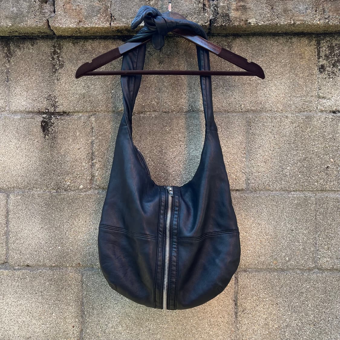 [OS] Alexander Wang 도나 호보백 블랙 상품이미지2