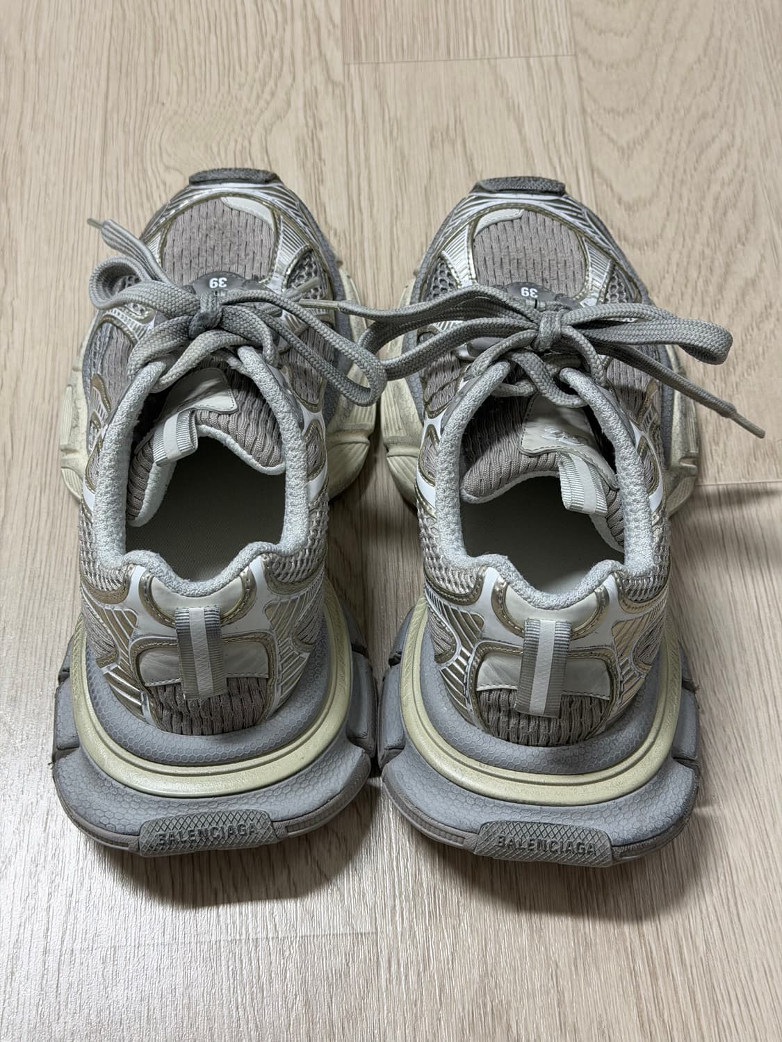 발렌시아가 3xl 에그쉘 39 상품이미지3