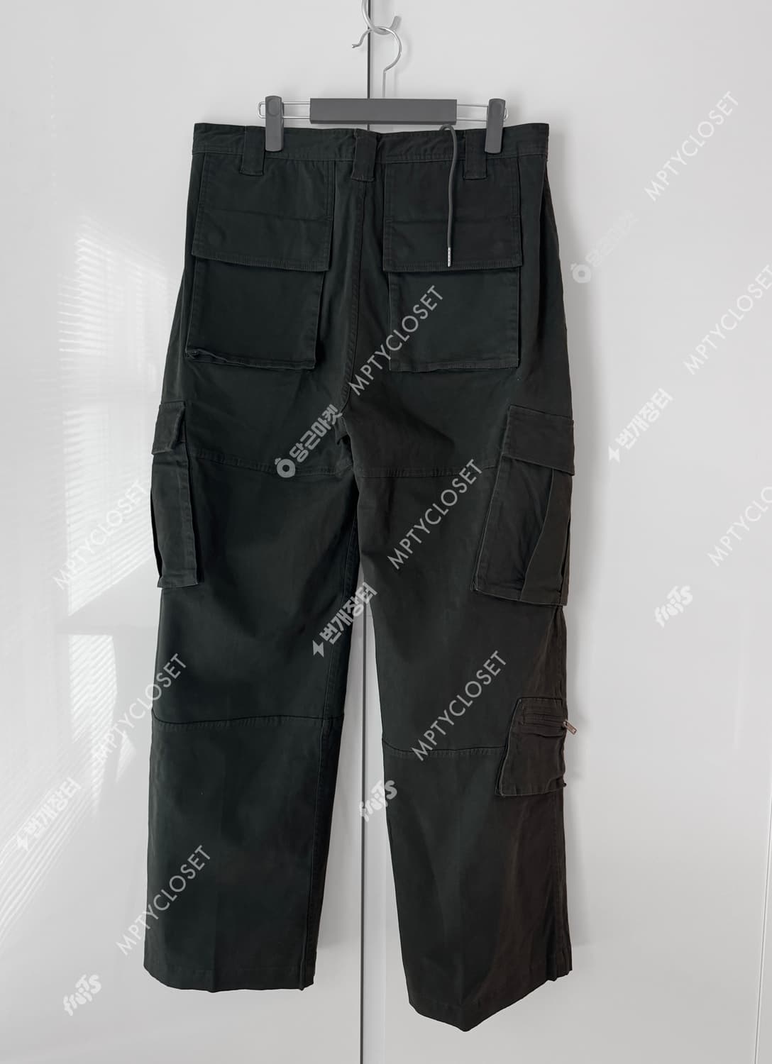 [L] 감마갤러리 멀티포켓 카고 팬츠 딥카키 상품이미지2
