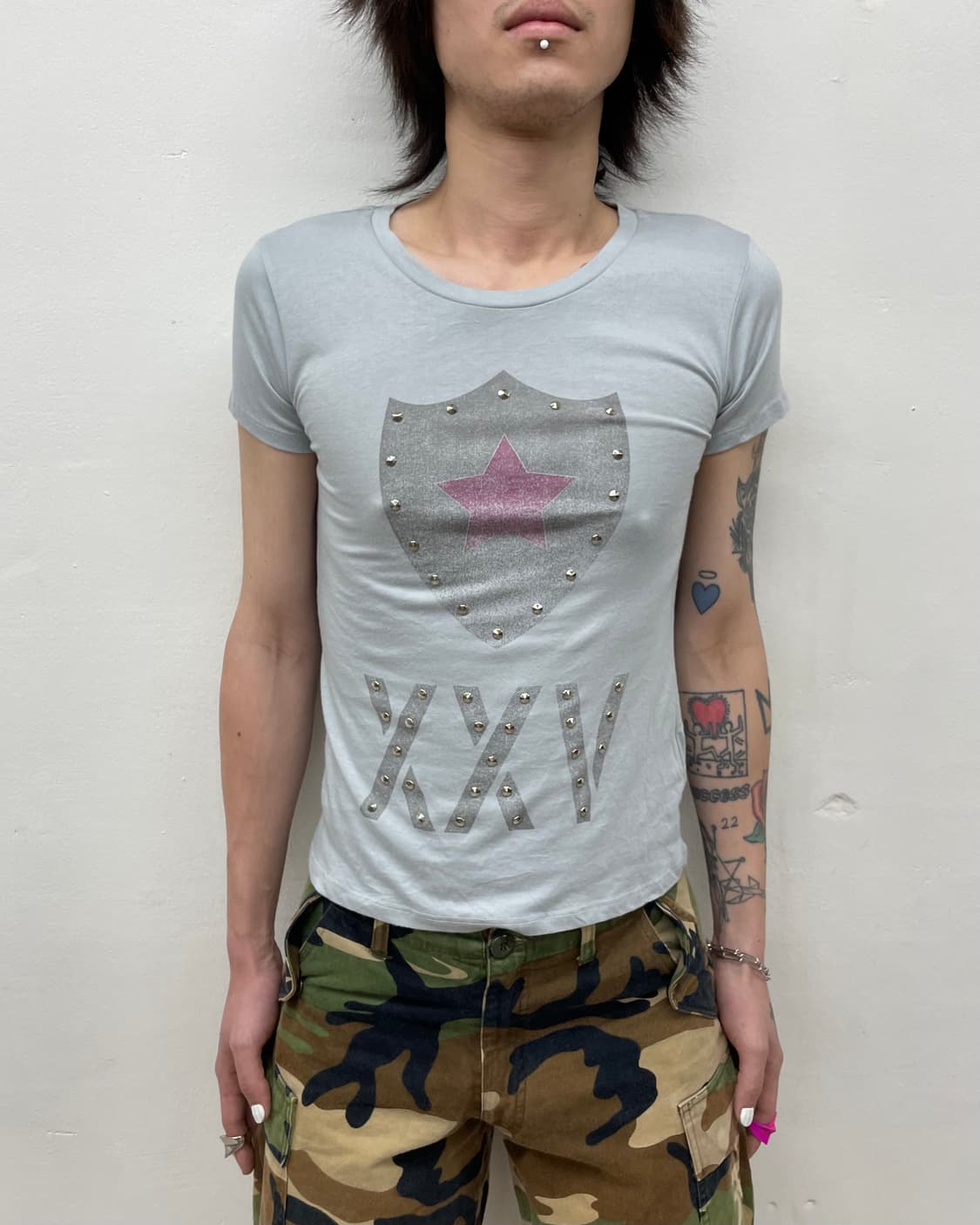 Studded Star Vintage Gray T-shirt 상품이미지3