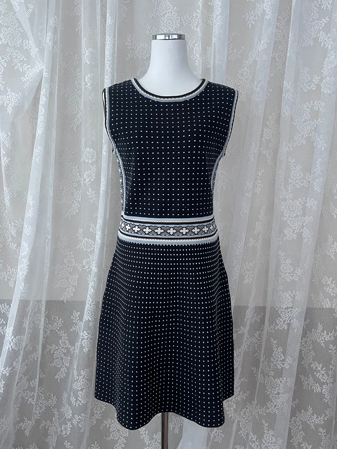 S) 토리버치 도트 패턴 니트 원피스 가디건 셋업 상품이미지3