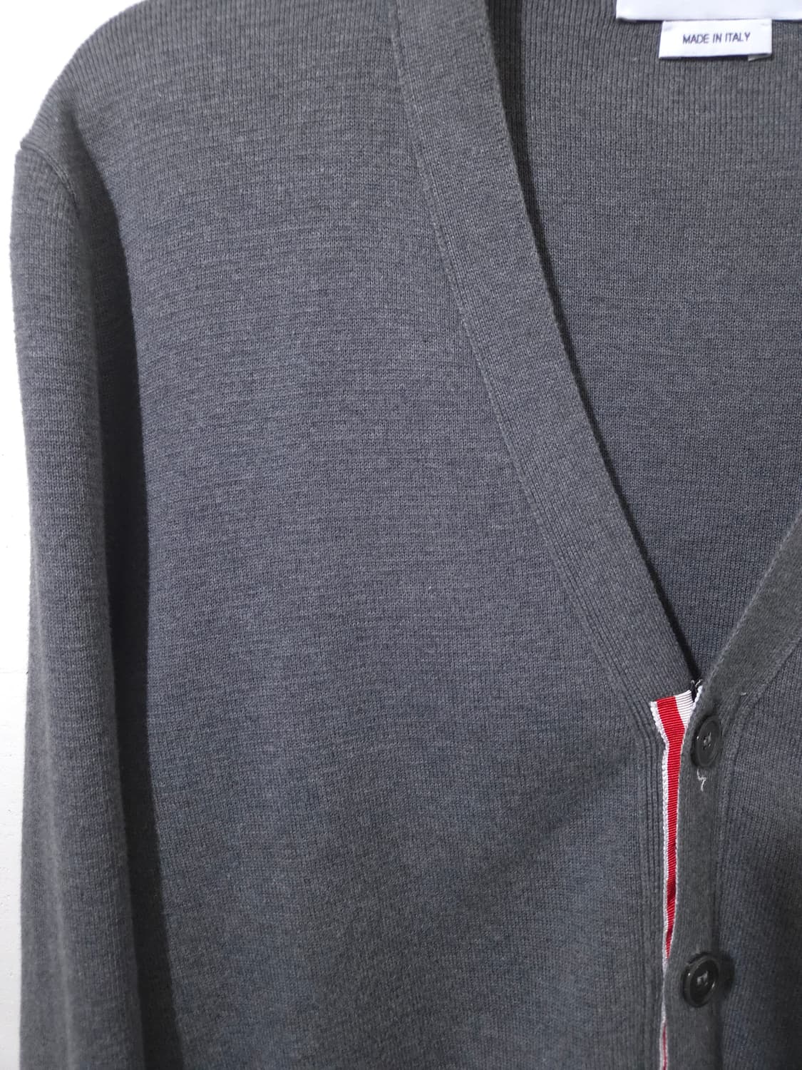 [새상품급, 2Size] 톰브라운 밀라노스티치 가디건 Gray 상품이미지3