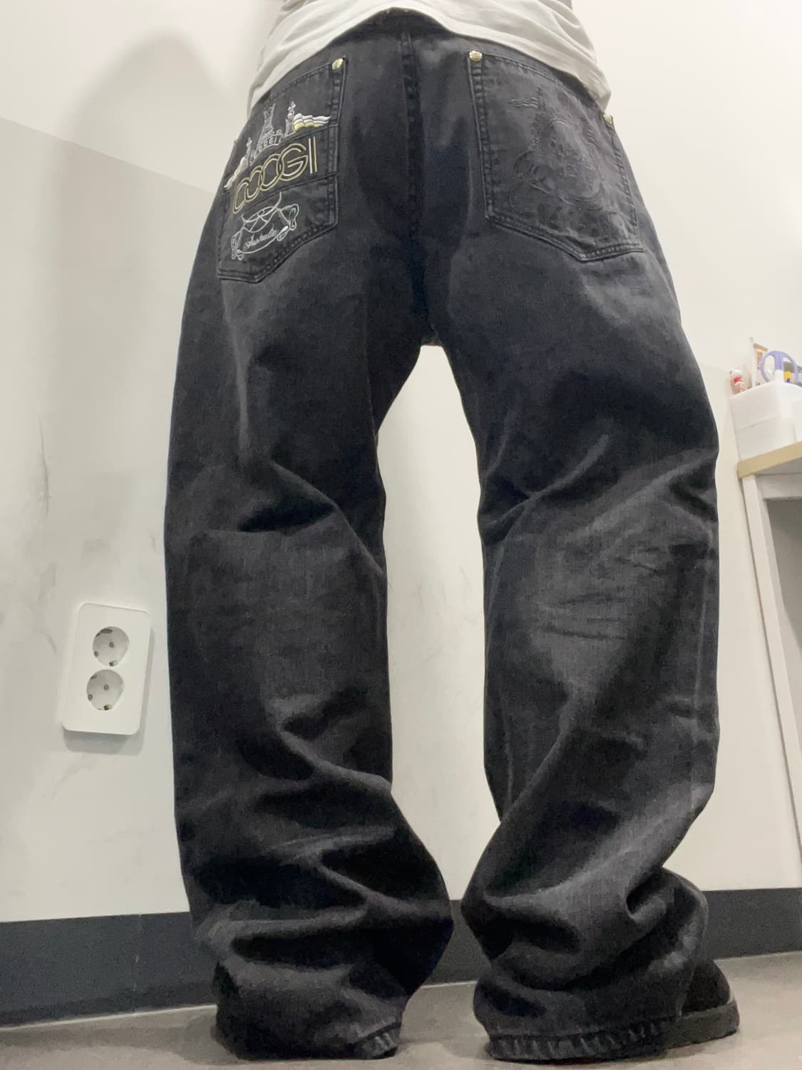 (빈티지)00‘s Coogi 쿠지 올드스쿨 자수 패치 와이드워싱데님팬츠 상품이미지1