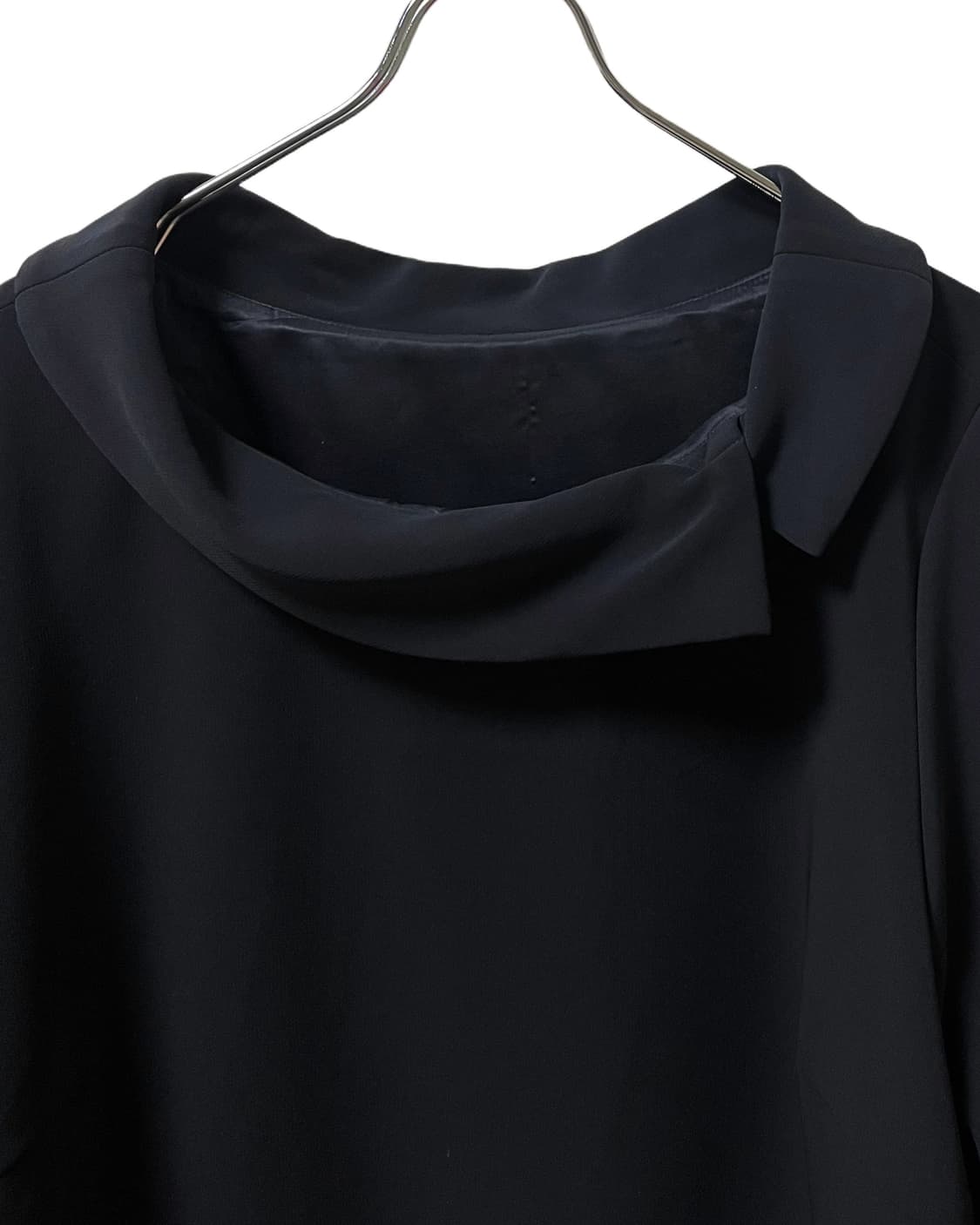 Black Cowl Neck Blouse 상품이미지2