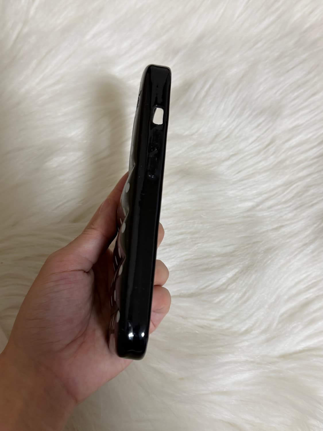 어반소피스티케이션 도트케이스 15프로  상품이미지3