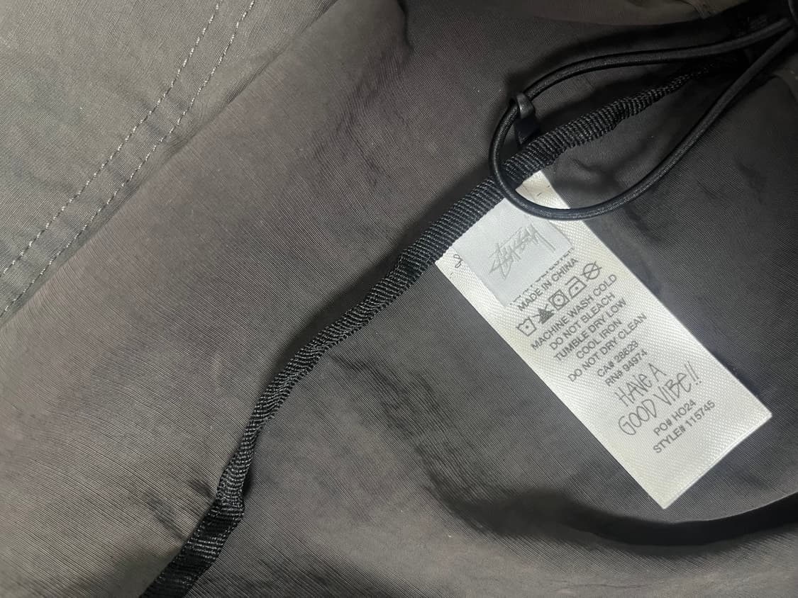 스투시 비치쉘 바람막이 블랙L 상품이미지5