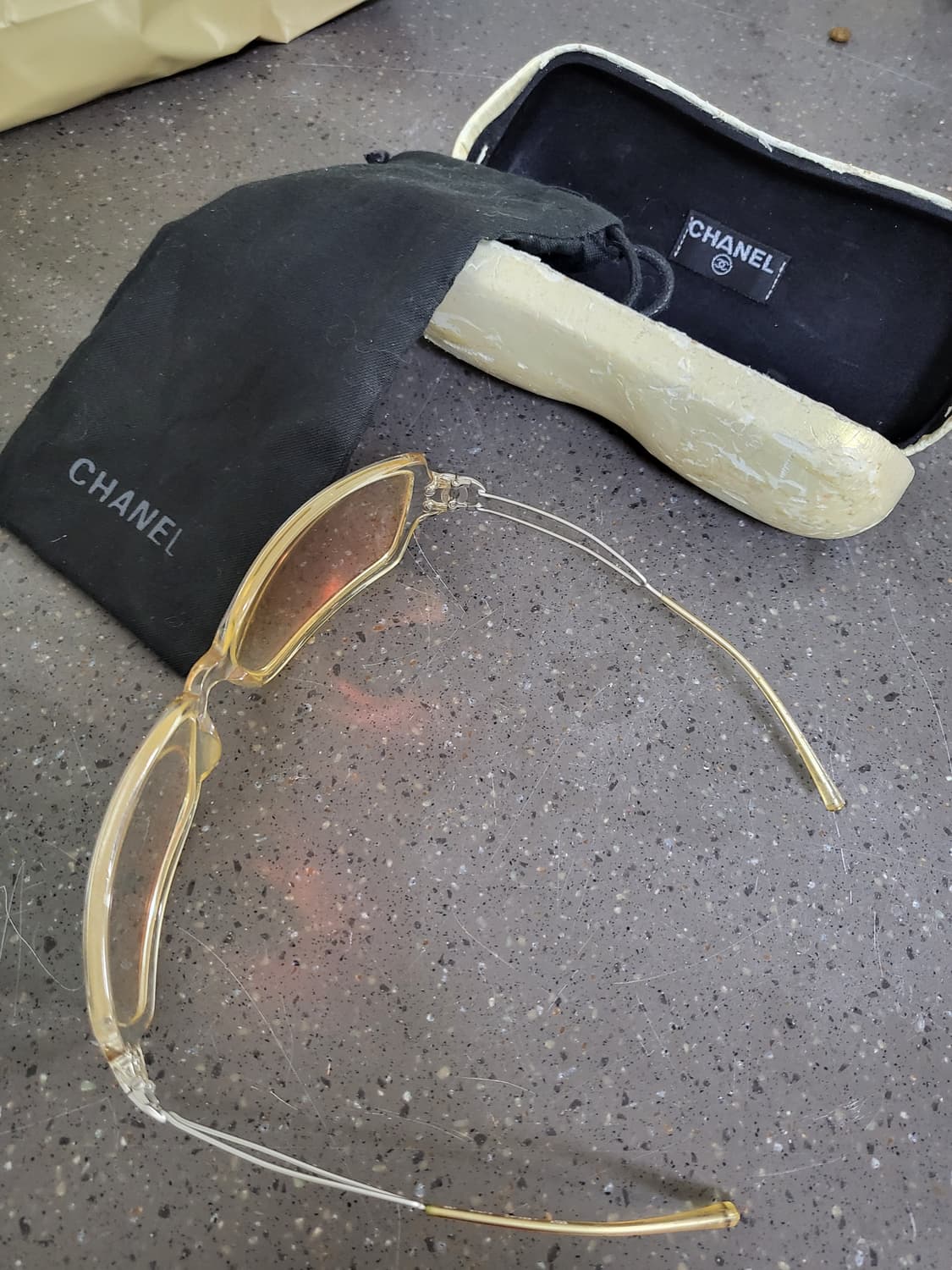 (정품)!리미티드에디션 샤넬정품선글라스+더스트+안경케이스 상품이미지3