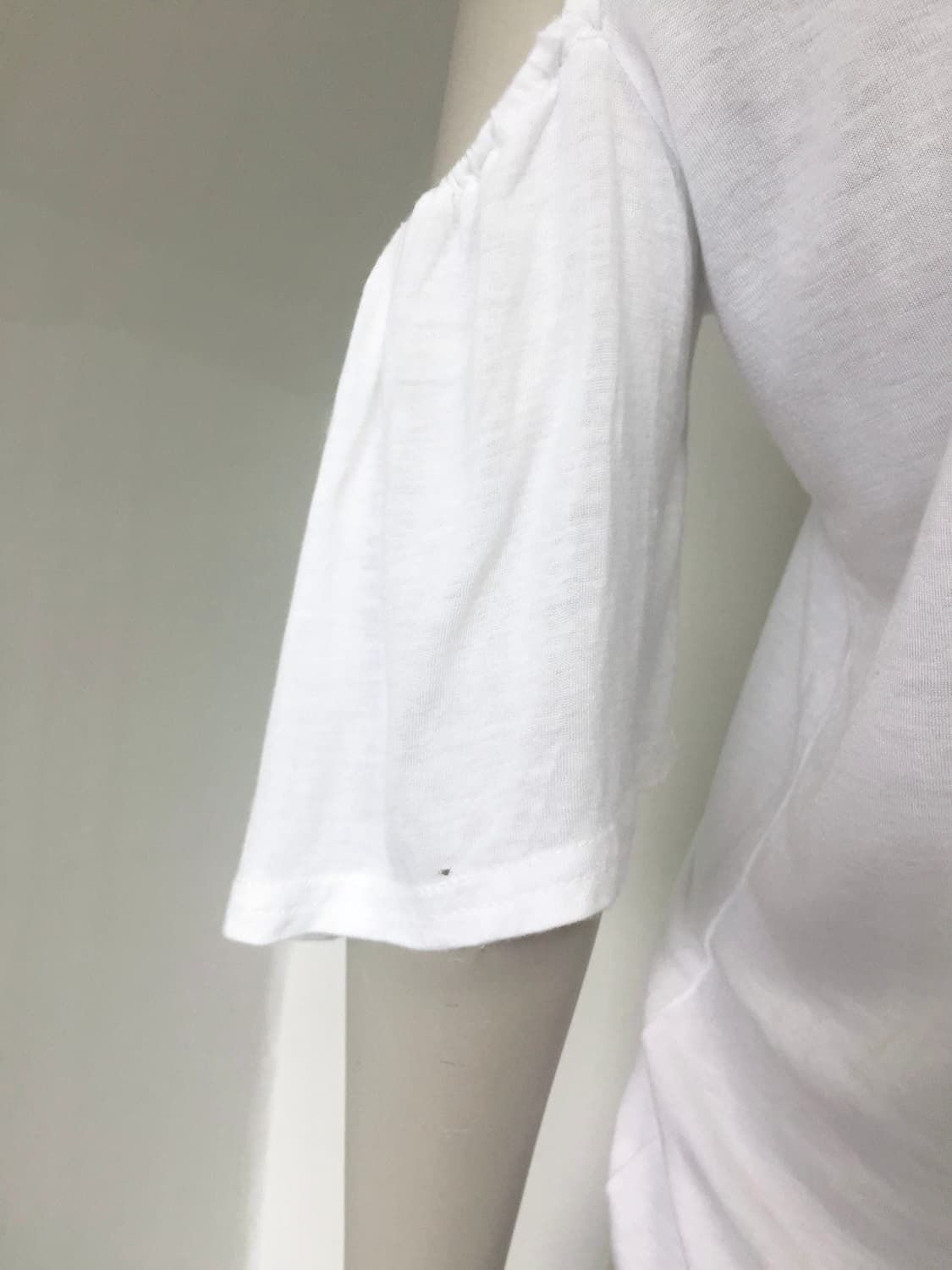 Smoking Lips Graphic Off-Shoulder Top 상품이미지5