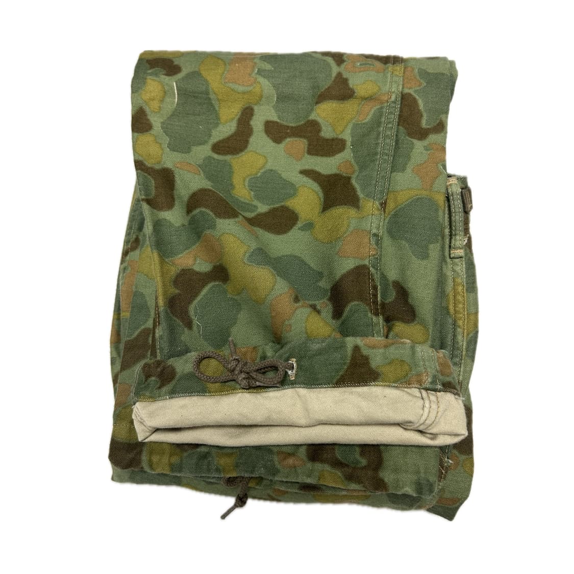 오어슬로우 x 빔즈 덕 카모 백사틴 카고 팬츠 상품이미지9