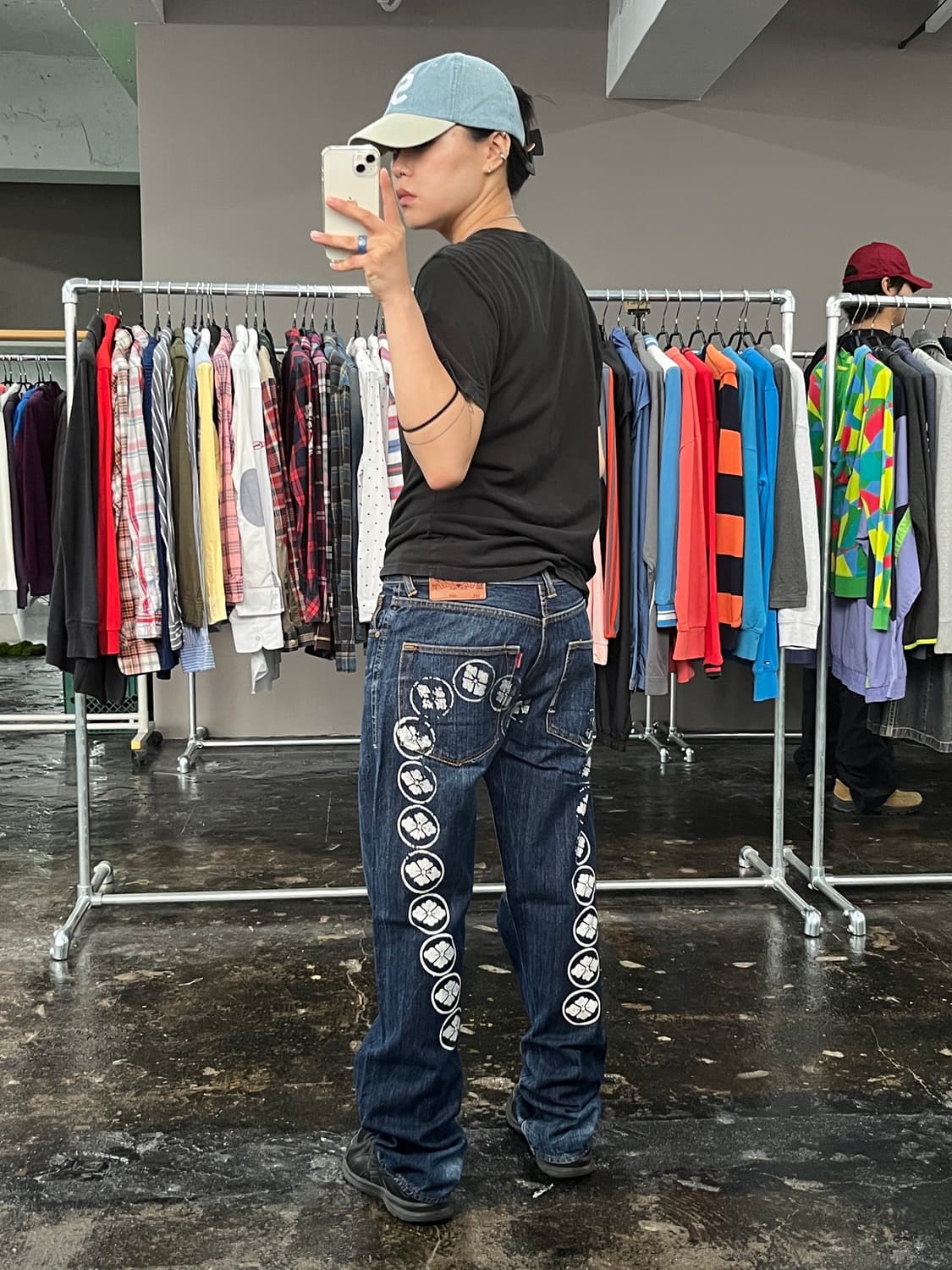 EVISU 백 프린팅 포인트 데님 팬츠 상품이미지6