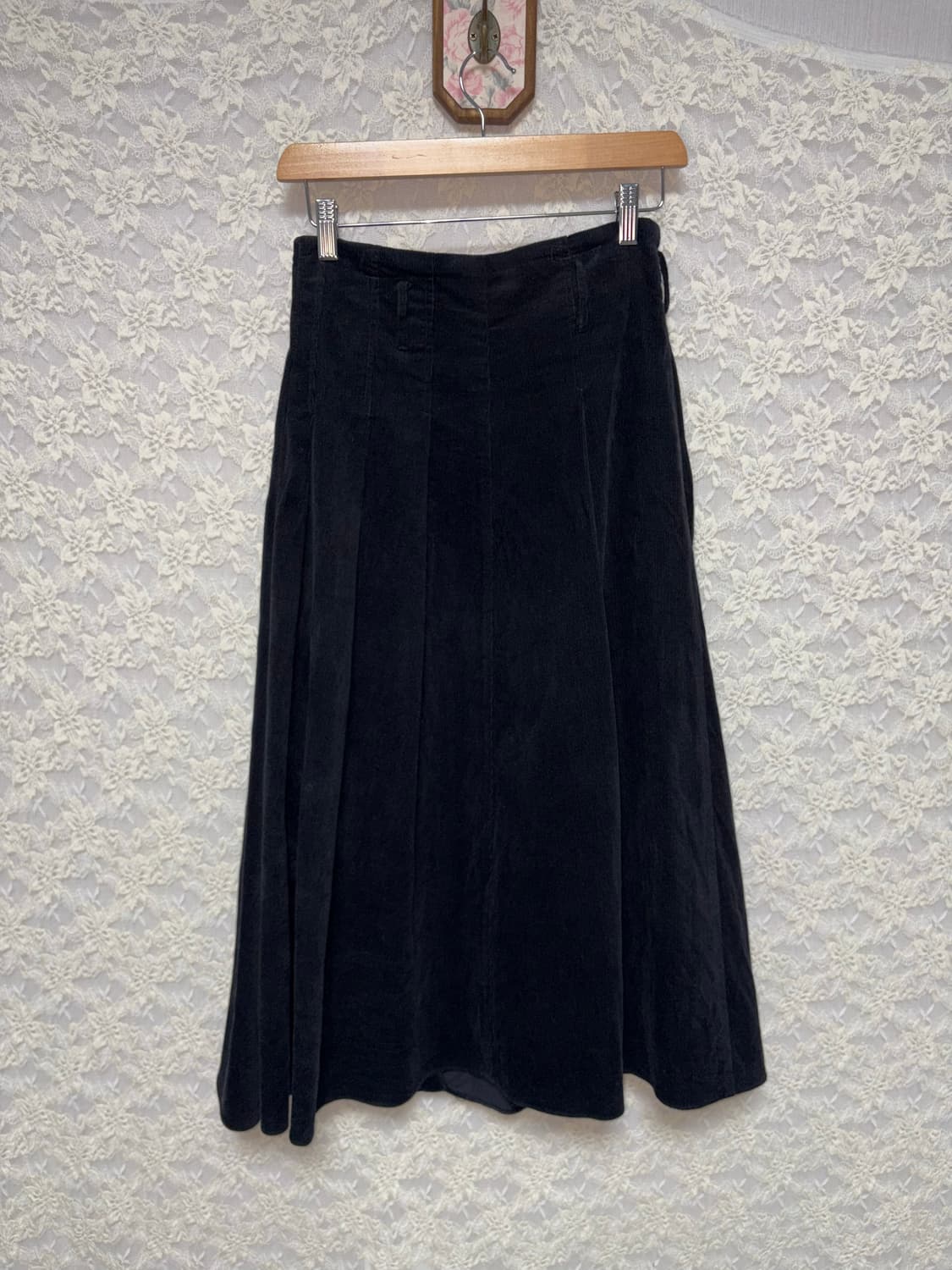 블랙 코듀로이 롱 스커트 상품이미지8