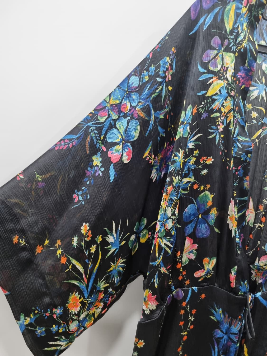 ZARA 트로피컬 로브 가디건 상품이미지4