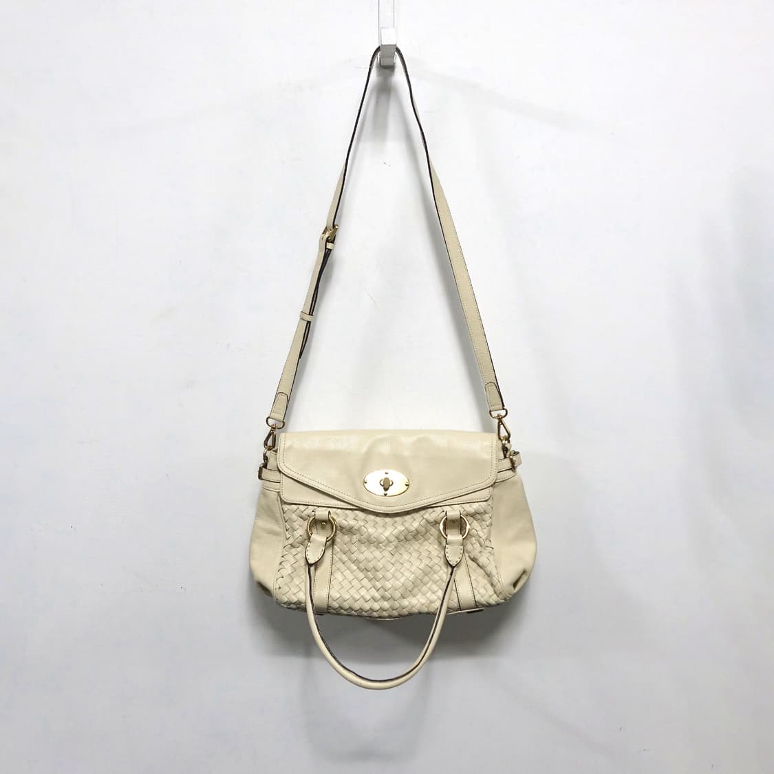 ANNE KLEIN 앤클라인 크림 아이보리 2way 숄더 레더백 상품이미지4