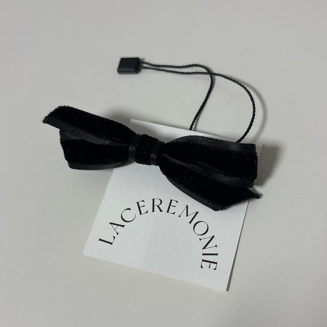 라세레모니 모쿠바 벨벳 리본 핀 상품이미지1