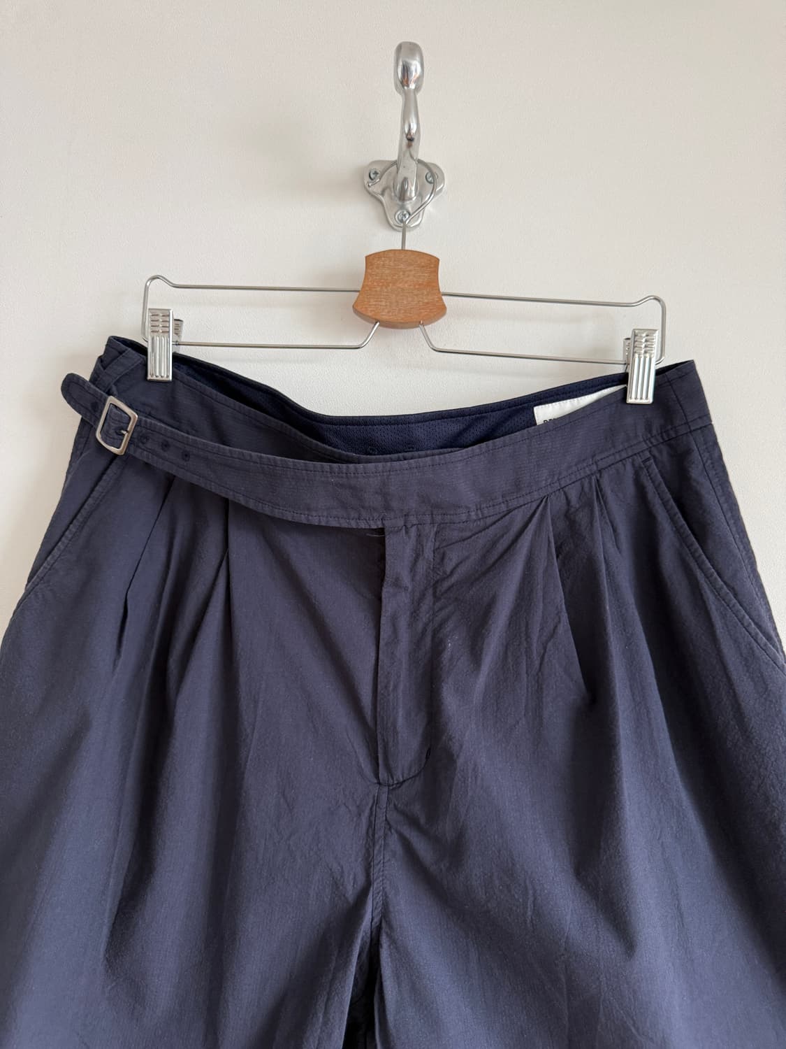 비슬로우(BESLOW) 벨티드 반바지 상품이미지2