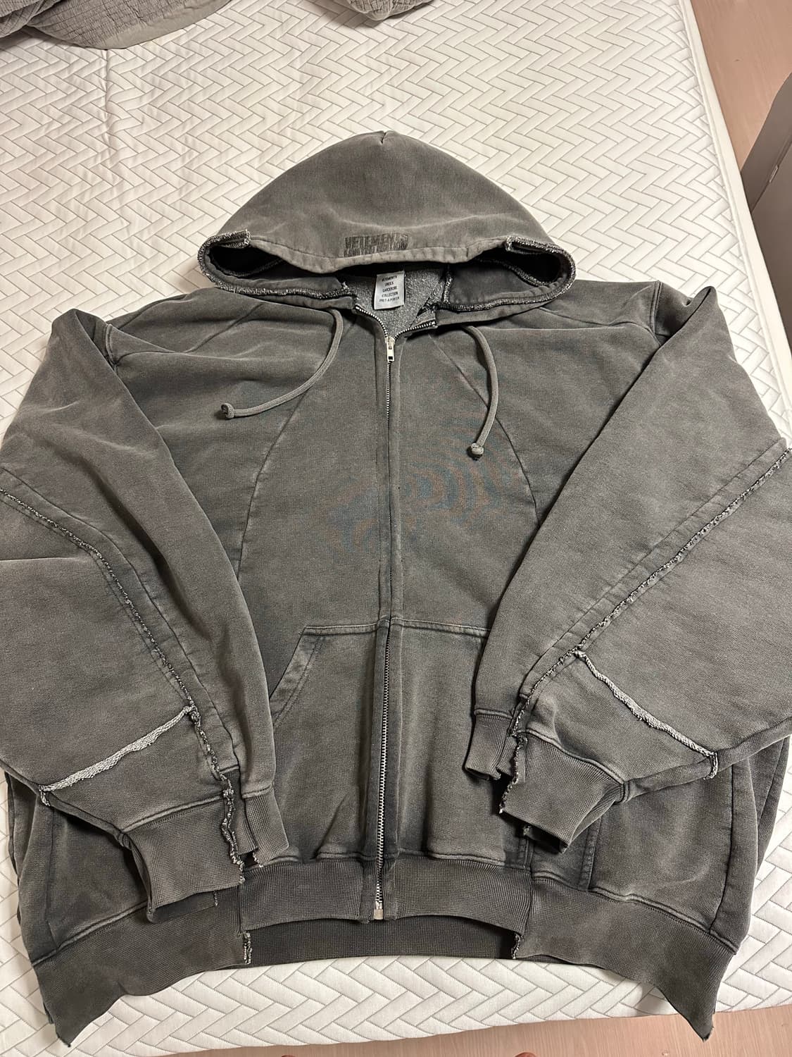 [S] 베트멍 디컨스트럭티드 후드집업 상품이미지1