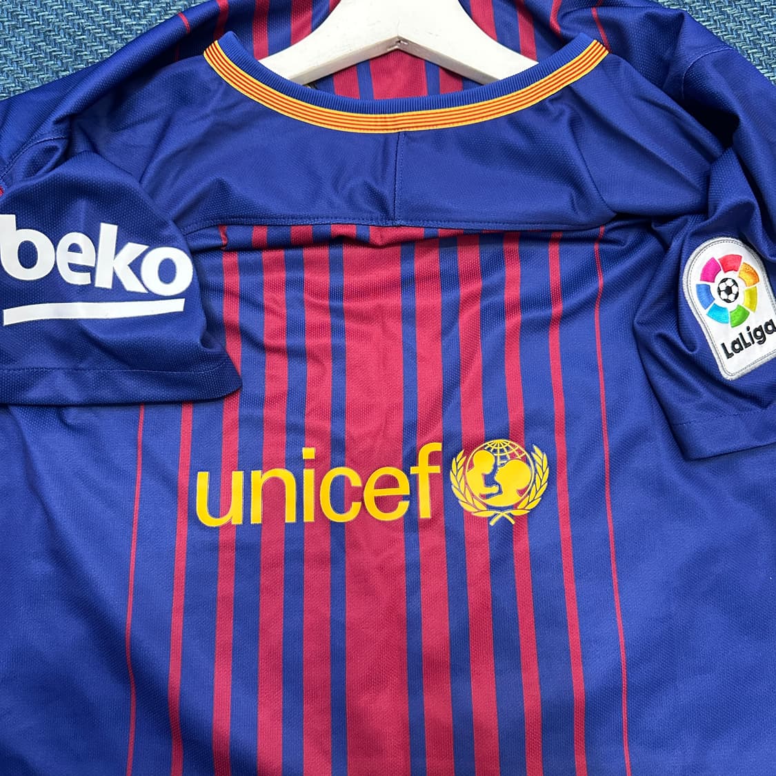 [L] 나이키 17 바르셀로나 반팔 유니폼 상품이미지2