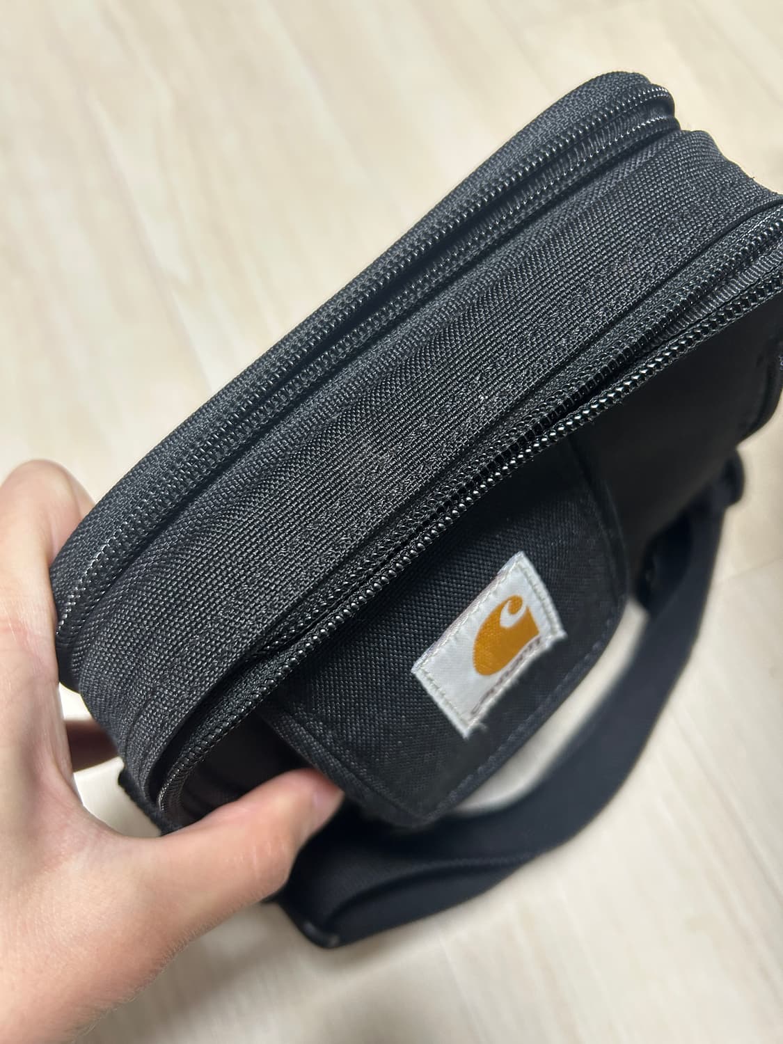 칼하트 윕 미니백 상품이미지2