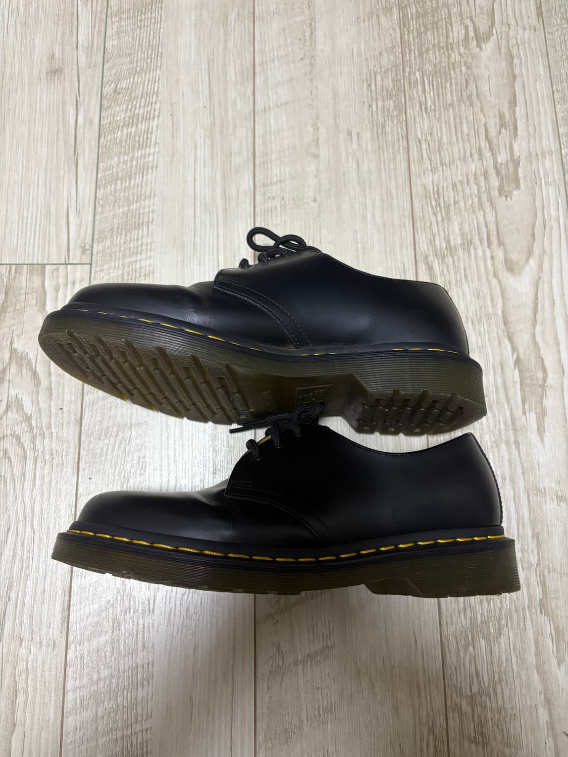 닥터마틴 1461 3홀 스무스 250 상품이미지2