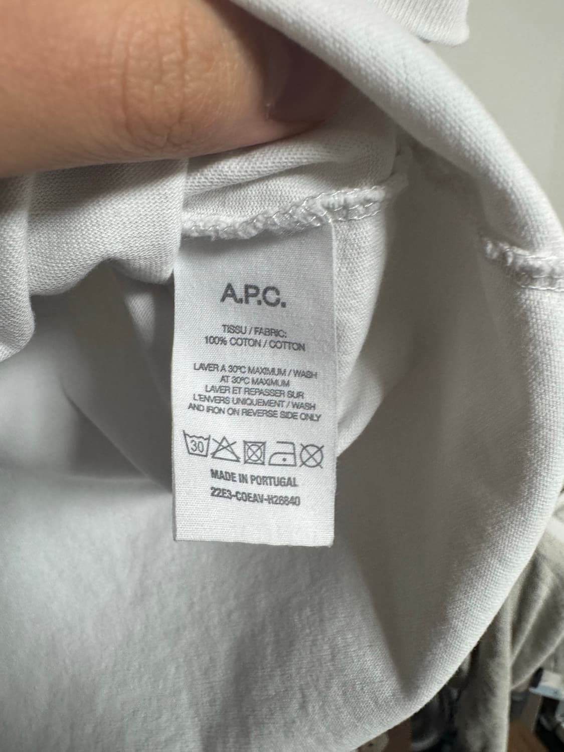 APC 화이트 티 L 95,100 상품이미지4