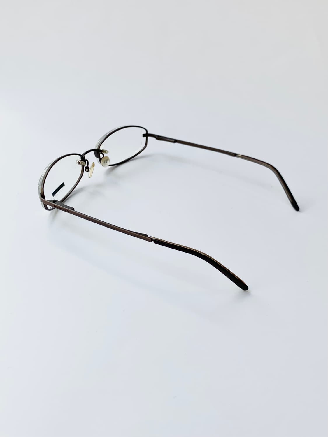 [픽키-609] 브라운 메탈 하프림 안경 데드스탁 프레임 상품이미지4