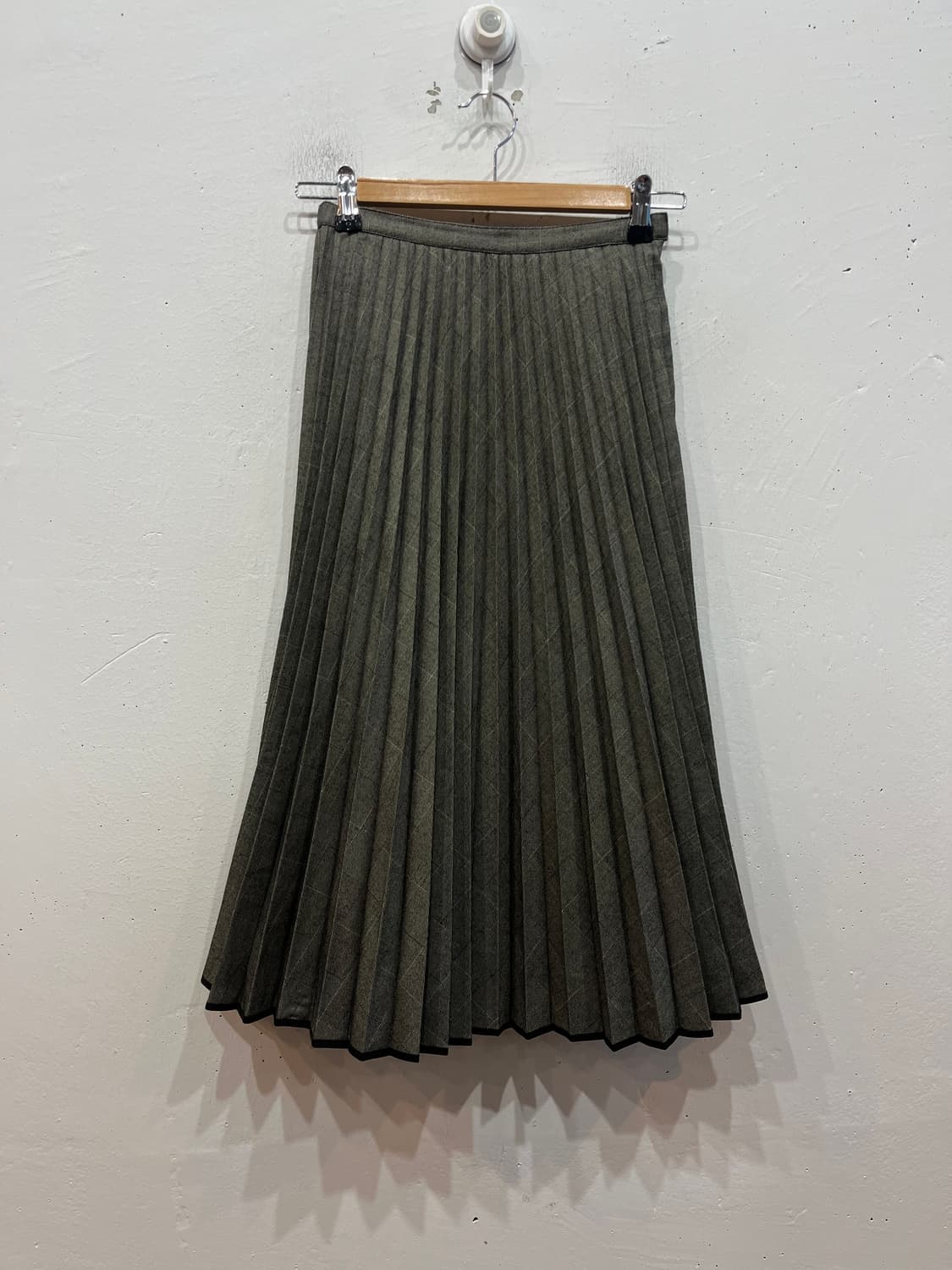 FEEL AND EASE 울 플리츠 스커트 치마 상품이미지1