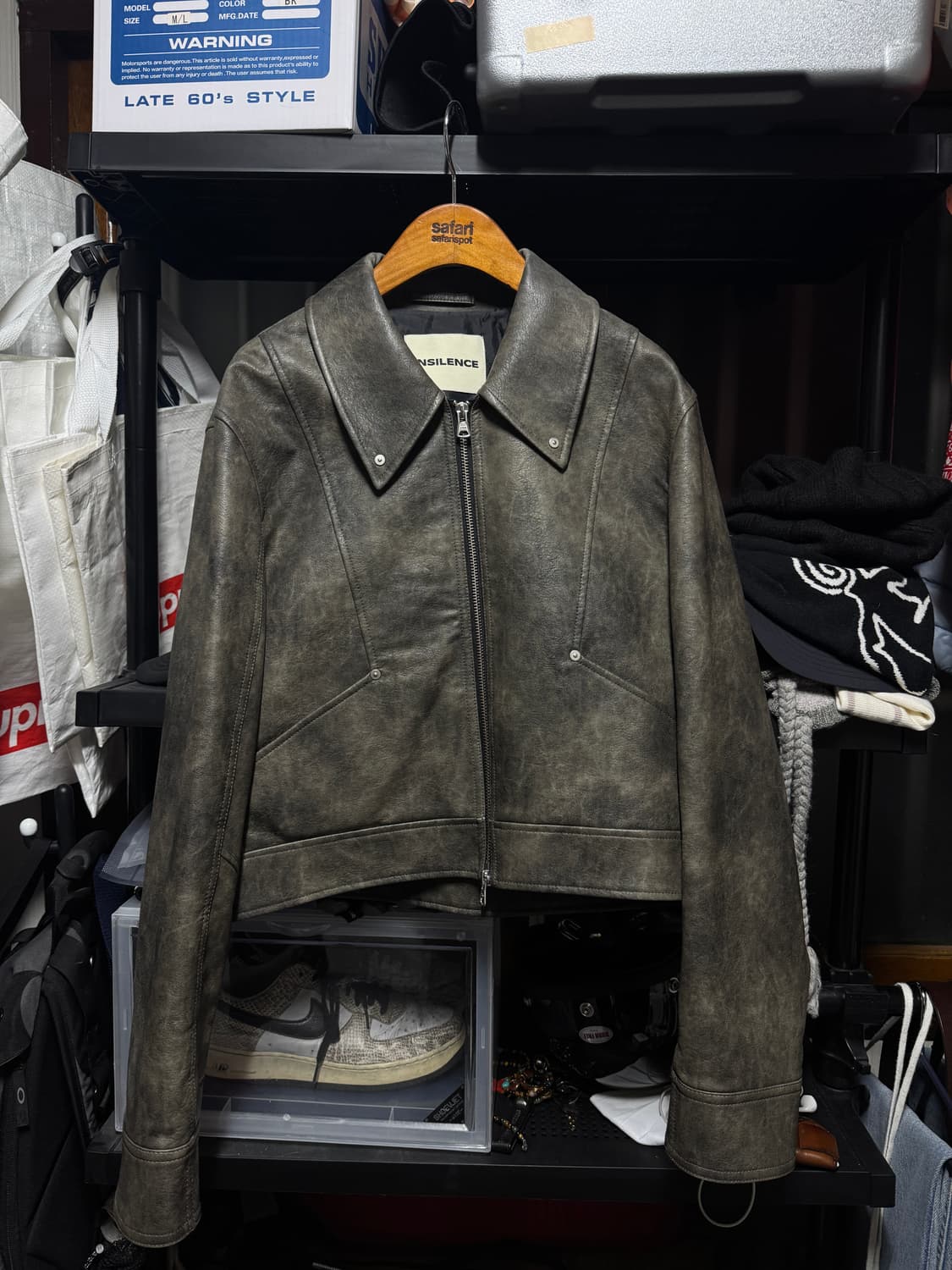 인사일런스 우먼 가죽자켓 상품이미지1