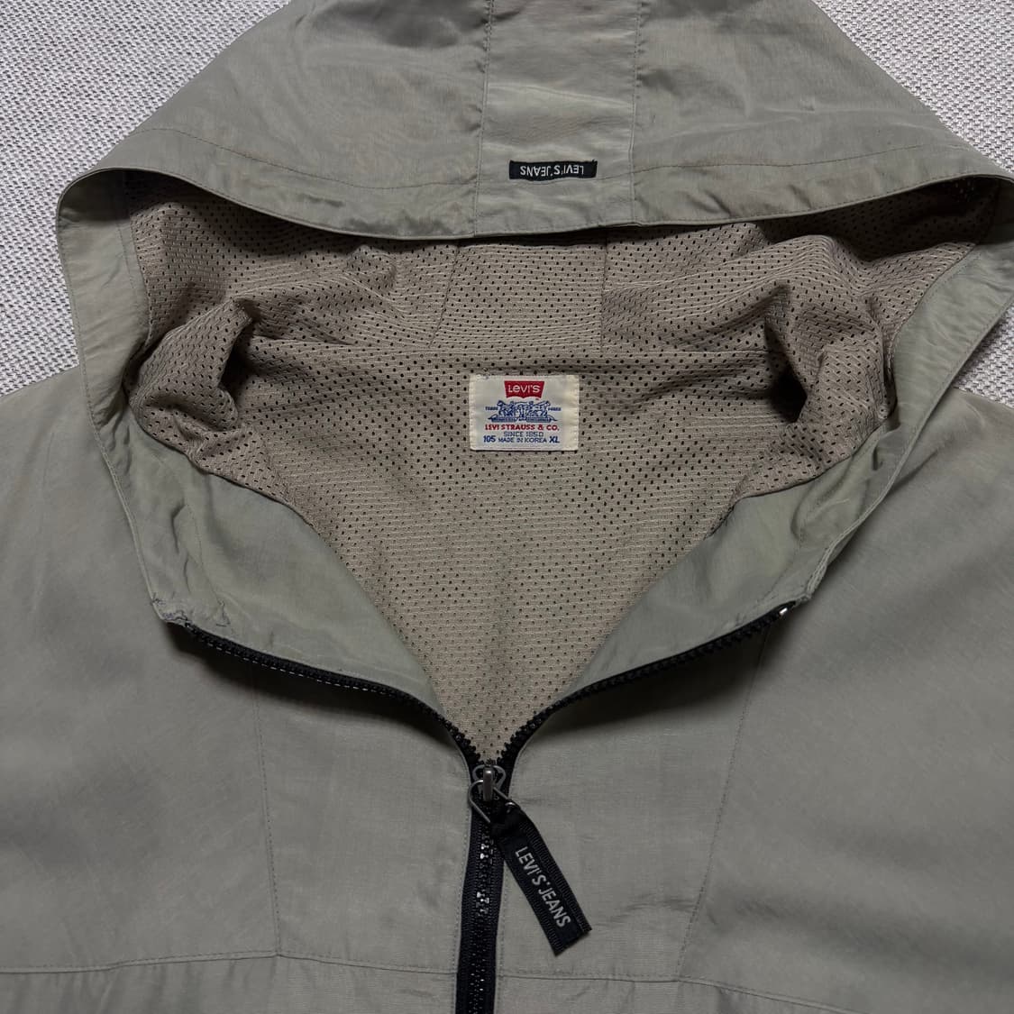 리바이스 후드 바람막이 자켓 상품이미지3