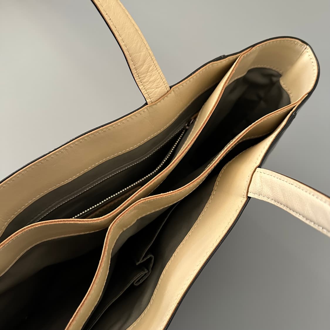 마가렛호웰 margaret howell 에나멜 토트백 상품이미지5