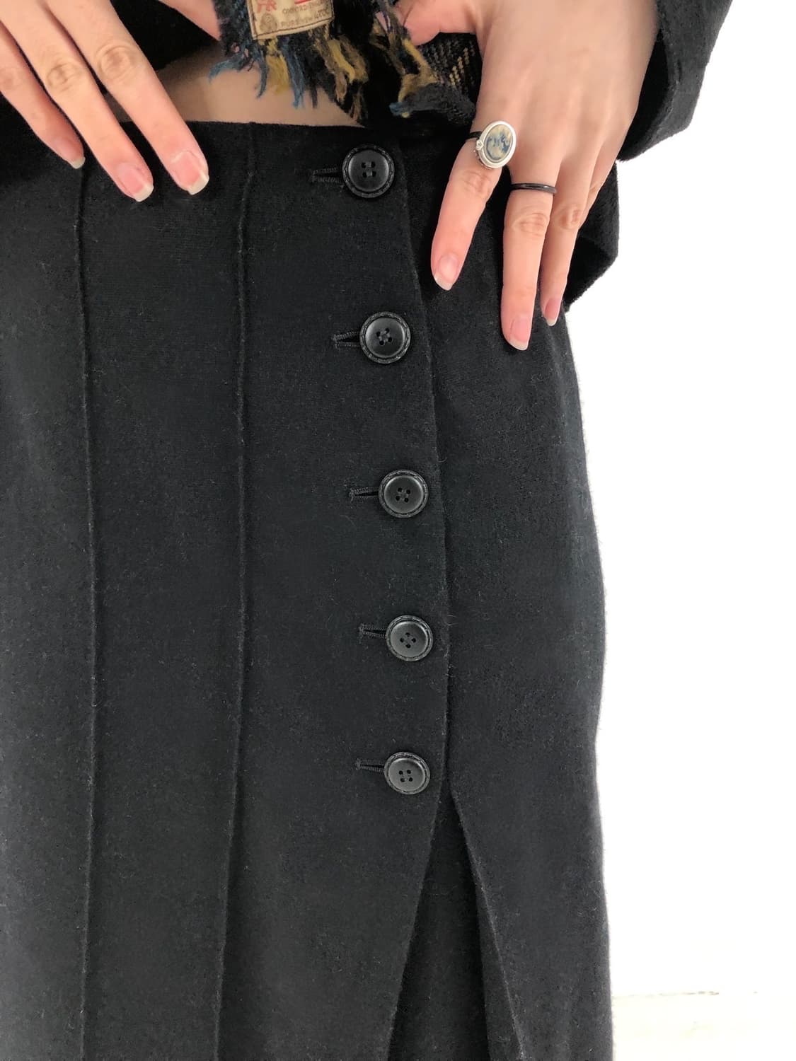 Five-Button Long Wrap Skirt  상품이미지3