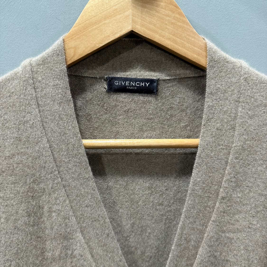 52 지방시 GIVENCHY 캐시미어 100 니트 가디건 상품이미지3